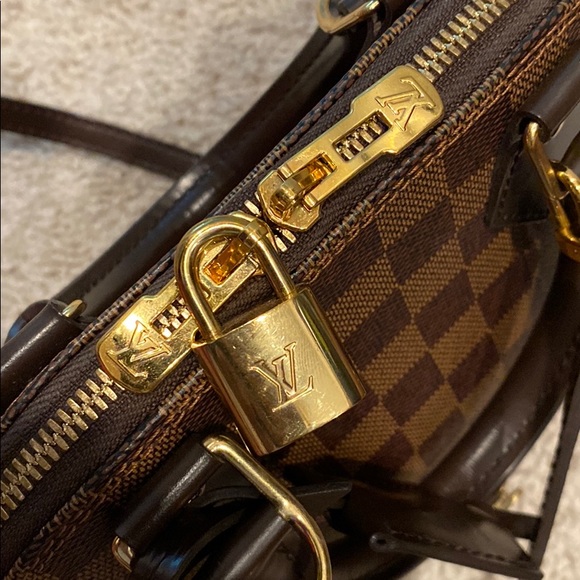 ‼️Price firm‼️Louis Vuitton Alma BB - Picture 14 of 16